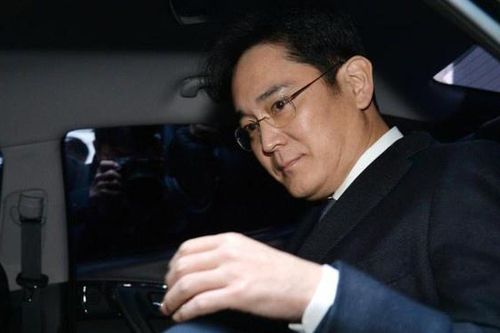 'Thái tử' Lee Jae-yong mở ra kỷ nguyên mới của Samsung