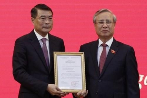 Bộ Chính trị phân công nhiệm vụ cho Thống đốc Lê Minh Hưng
