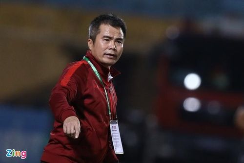 'Không còn ai ở Hà Tĩnh nghĩ tới bóng đá vào lúc này'