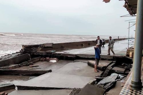 Khẩn trương khắc phục sự cố sạt kè khu du lịch Thịnh Long