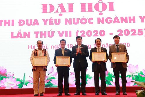 Tiếp tục đổi mới để lan tỏa hình ảnh 'Thầy thuốc như mẹ hiền' trong xã hội