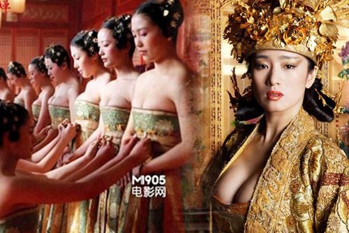 Những phân cảnh hở bạo trong 'Hoàng Kim Giáp' của Củng Lợi