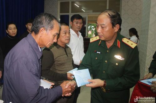 Hỗ trợ 22 gia đình cán bộ, chiến sĩ Đoàn Kinh tế Quốc phòng 337 hy sinh