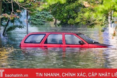 Bí quyết xử lý nhanh khi ôtô bị ngập nước