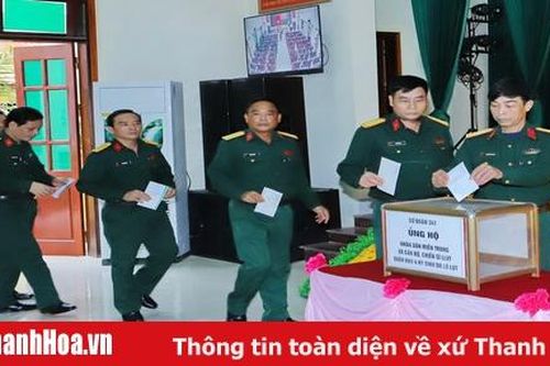 Cán bộ, chiến sĩ Sư đoàn 341 ủng hộ đồng bào Miền Trung và cán bộ, chiến sĩ hy sinh trong lũ, lụt