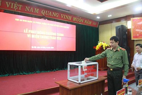 Cục An ninh mạng ủng hộ gần 150 triệu đồng chung tay vì miền Trung thân yêu