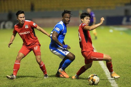 HAGL đá kiểu buông xuôi, tiếp tục thua tan nát