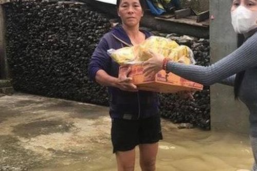 Xử lý thế nào kẻ mạo danh Facebook của ca sĩ Thủy Tiên kêu gọi từ thiện