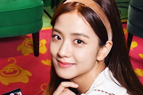 7 tiêu chuẩn ngoại hình của một idol K-Pop: Muốn đạt đủ chẳng khác gì thi Hoa hậu