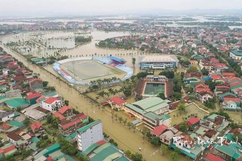 Trận Hà Tĩnh vs Viettel diễn ra tại sân Hàng Đẫy