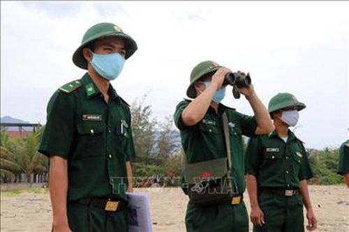 Cơ sở chính trị, pháp lý về vấn đề 'Bộ đội Biên phòng chủ trì, phối hợp với các cơ quan, tổ chức duy trì an ninh, trật tự, an toàn xã hội ở khu vực biên giới theo quy định của pháp luật'