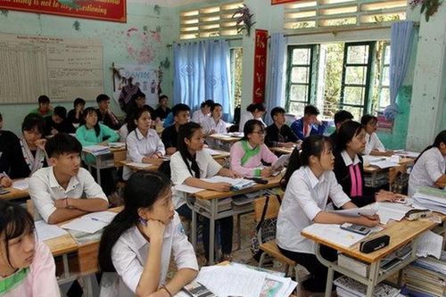 Hỗ trợ học sinh, trường phổ thông vùng đặc biệt khó khăn