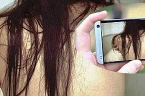 Yêu cầu bé gái gửi video 'nhạy cảm', nam thanh niên bị bắt khẩn cấp