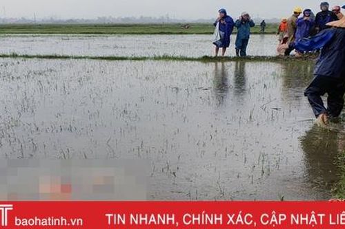Tìm thấy thi thể bé gái 3 tuổi bị lũ cuốn trôi ở thị xã Kỳ Anh