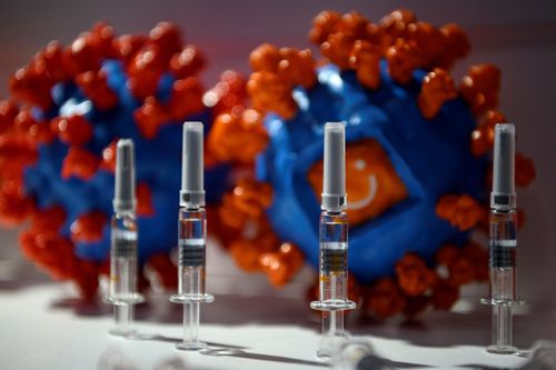 'Virus biến thể không ảnh hưởng tới nghiên cứu vắcxin ngừa COVID-19'