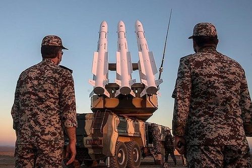 Lực lượng phòng không của Iran tiến hành cuộc tập trận quy mô lớn