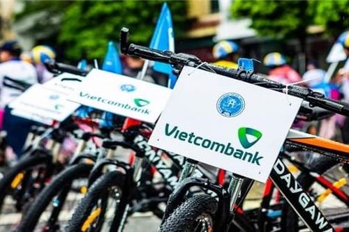 Lợi nhuận Vietcombank giảm sâu