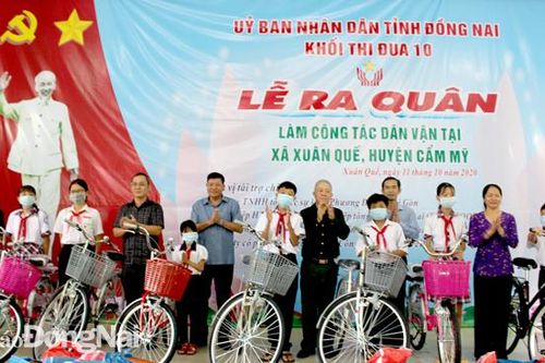 Khối thi đua số 10: Hướng các hoạt động về cơ sở