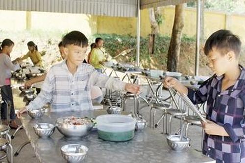 Hiệu quả chính sách hỗ trợ cho học sinh vùng khó khăn