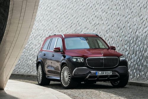 Mercedes-Maybach GLS 600 4MATIC 2021 có giá gấp đôi GLS 450, ngang ngửa Bentley Bentayga