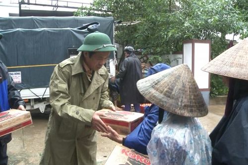 Quảng Bình: Tập trung tiếp nhận, phân bổ hàng cứu trợ đến người dân nhanh nhất