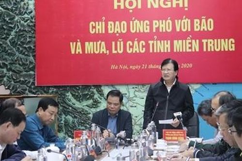Đảm bảo hàng cứu trợ phải đến tận tay người dân