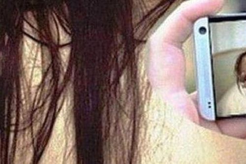 Gã trai 19 tuổi bị bắt vì dụ bé gái 12 tuổi gửi ảnh, clip khỏa thân