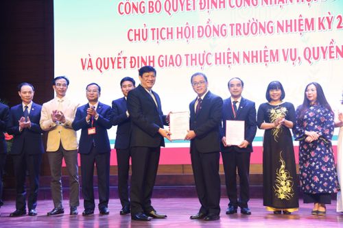 Mô hình quản trị mới tại trường Đại học Y Hà Nội