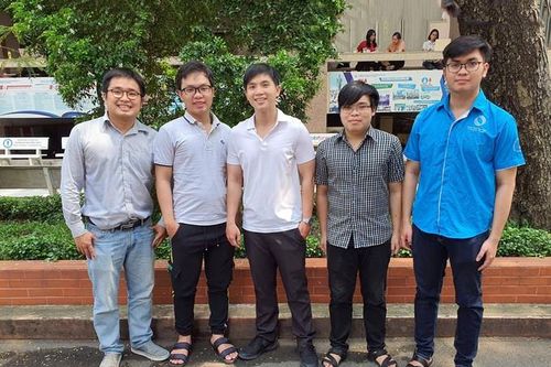 Sinh viên ĐHQG TP. HCM giành giải Nhì IEE REGION 10