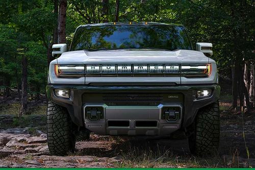GMC Hummer EV 2022, bán tải 'ngang như cua' gần 100.000 USD