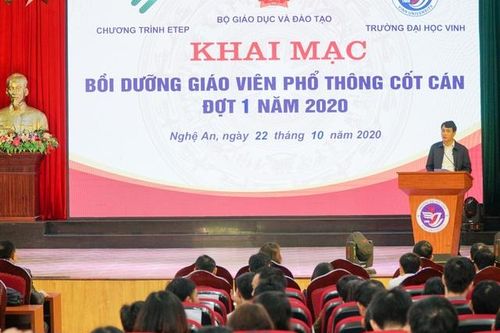 Trường ĐH Vinh bồi dưỡng gần 250 giáo viên cốt cán bậc THPT