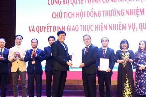 Đại học Y Hà Nội có Chủ tịch Hội đồng trường và hiệu trưởng mới