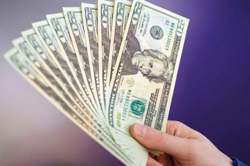 Tỷ giá USD hôm nay 22/10: Giảm xuống mức thấp nhất 6 tuần sau tuyên bố của Tổng thống Trump