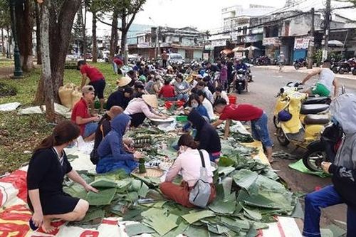 Người dân Tây Nguyên hướng về miền Trung: Yêu thương là sẻ chia