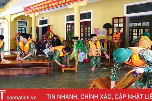Lực lượng vũ trang Hà Tĩnh 'lăn mình' giúp người dân