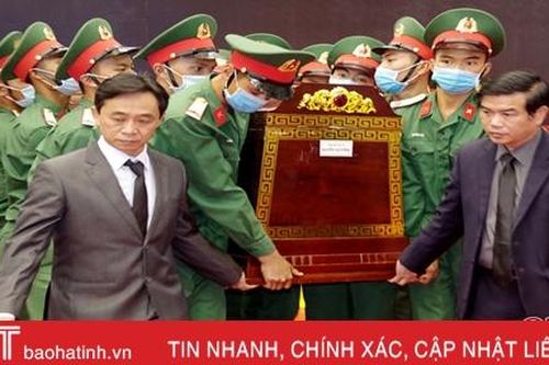Lãnh đạo Hà Tĩnh viếng 22 liệt sỹ Đoàn Kinh tế - Quốc phòng 337