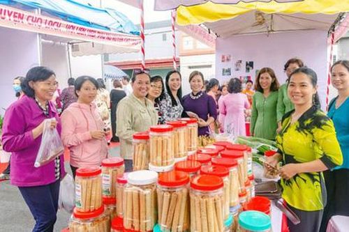 Bến Tre: Phát triển kinh tế gắn với bảo vệ môi trường, xây dựng nông thôn mới