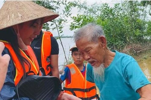 Thủ tướng đề nghị giám sát việc quyên góp, vận động hỗ trợ