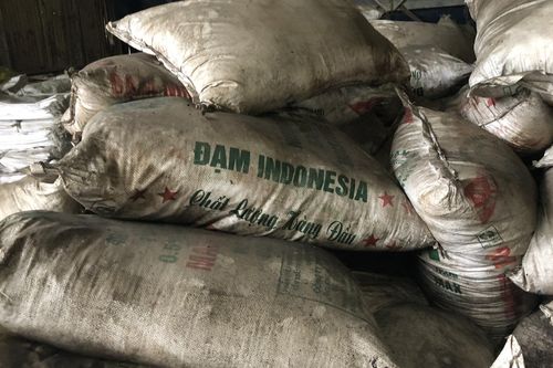 Phát hiện số lượng lớn phân bón giả, chuyển hồ sơ sang Bộ Công an