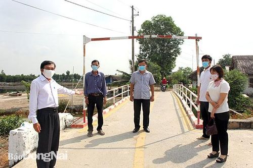 Bí thư chi bộ giỏi vận động
