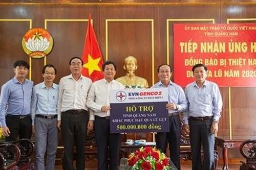 EVN Genco 2 trao 1 tỷ đồng hỗ trợ tỉnh Quảng Nam và Quảng Trị khắc phục hậu quả mưa lũ