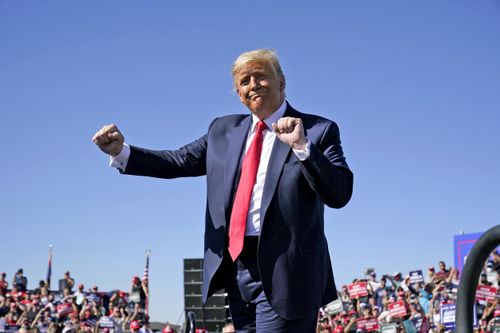 Điệu nhảy 'đặc trưng' của ông Trump khi vận động tranh cử