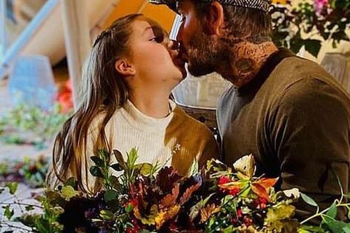 Tiếp tục khiến dư luận xôn xao khi hôn môi con gái 9 tuổi, David Beckham bị chỉ trích và yêu cầu chấm dứt hành động này