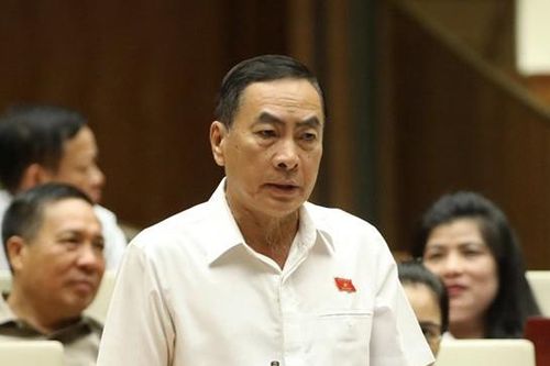 'Nhiều lao động về nước tiêu hết tiền lại đi làm thuê'