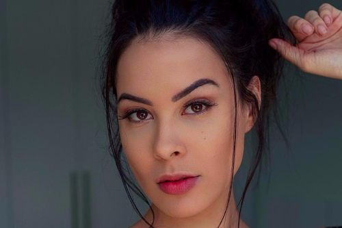 Nhan sắc của nàng Ring Girl xuất hiện tại UFC Fight Island