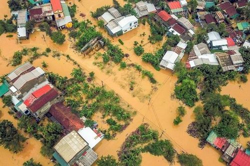 Chương trình 'Lên cùng Việt Nam' trích 1 tỷ đồng hỗ trợ miền Trung