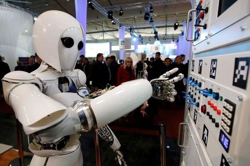 Robot sẽ 'cướp' việc làm của 85 triệu người trong 5 năm tới