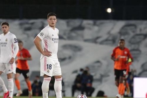 Về thăm bạn gái, sao Real Madrid đối diện 6 tháng tù