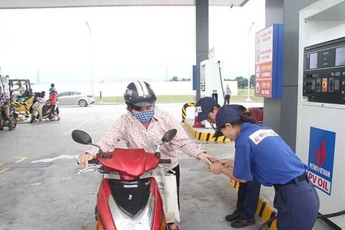 Doanh nghiệp ngoại 'có xơi' được miếng bánh bán lẻ xăng dầu?
