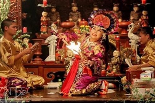 Bảo tồn và phát huy giá trị văn hóa di sản tín ngưỡng thờ Mẫu ở Lạng Sơn